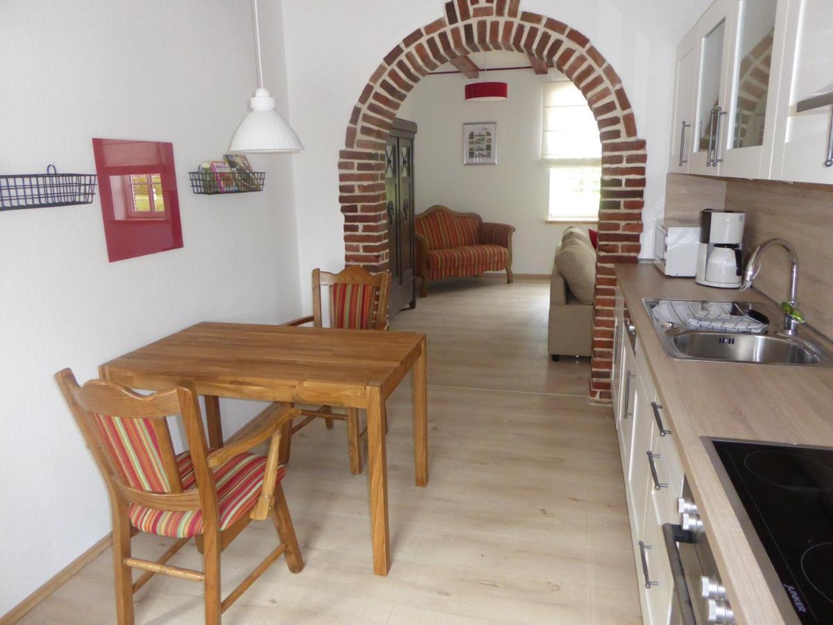 Ferienwohnung Elise Im Gulfhof Am Kanal Grossefehn Exterior foto